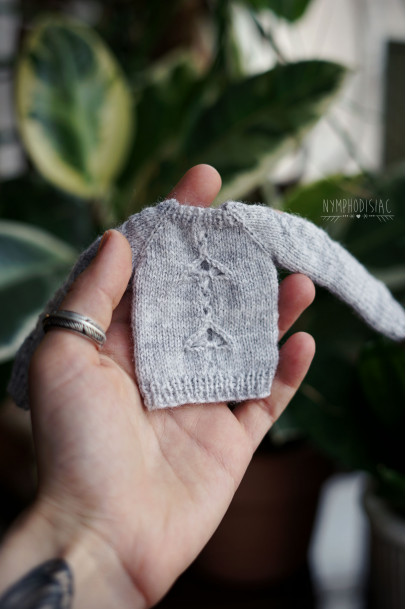 Knitted sweater 1/6 Knitted sweater 1/6
