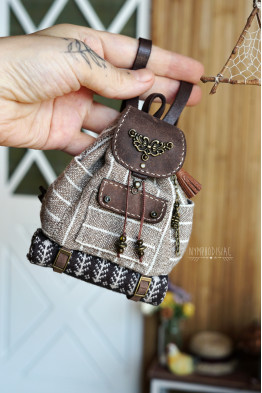 1/4 doll backpack