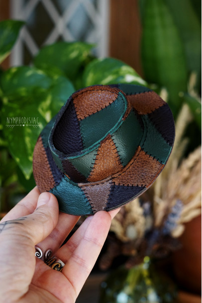 Minifee Patchy Leather Hat