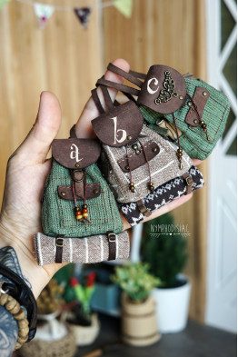 1/6 doll backpack